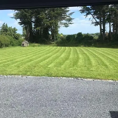 Ballybur بيت للعطل